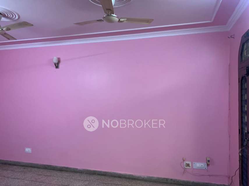 2 BHK Flat for Rent  In Sector 28