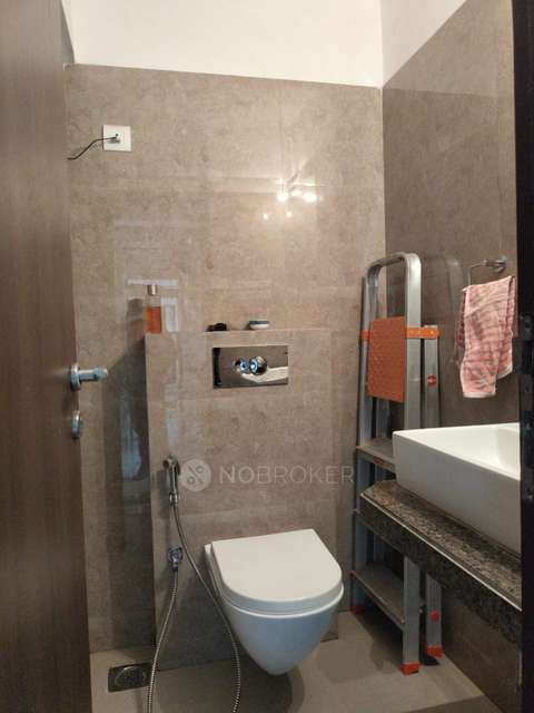 2 BHK Flat In Sunteck Gilbird For Sale  In Andheri West