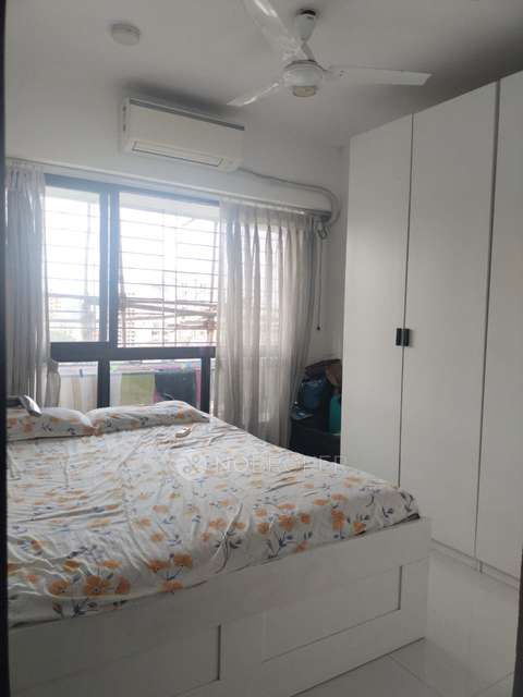2 BHK Flat In Sunteck Gilbird For Sale  In Andheri West