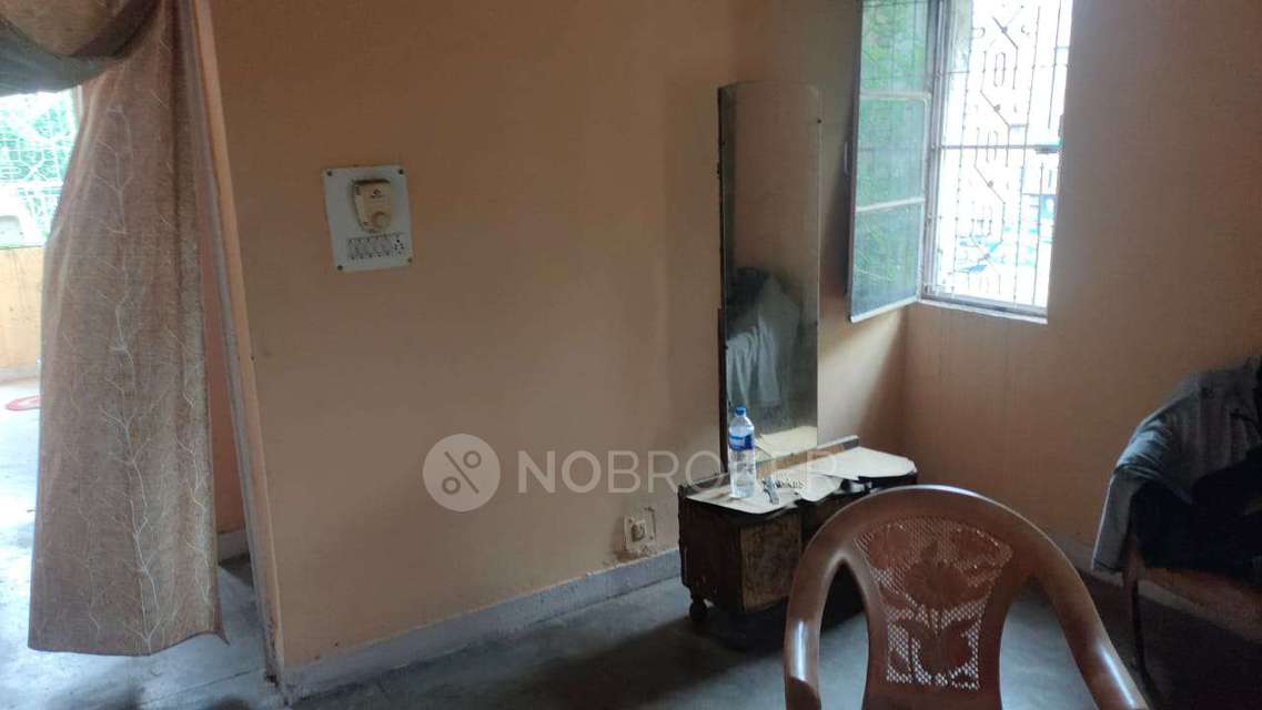 1 BHK Flat In Dda Lig Flats For Sale  In Dilshad Garden