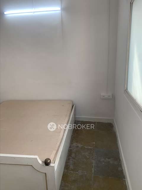 2 BHK Flat In Pawar Building for Rent  In Dhankawadi 