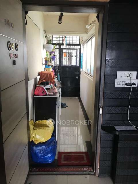 2 BHK Flat In Suyog Pearl, Hadapsar For Sale  In Hadapsar