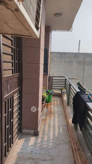 3 BHK Flat In Indraprastha Colony Extesion 2 For Sale  In Indraprastha Colony