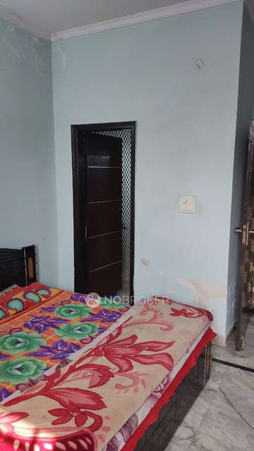 3 BHK Flat In Indraprastha Colony Extesion 2 For Sale  In Indraprastha Colony