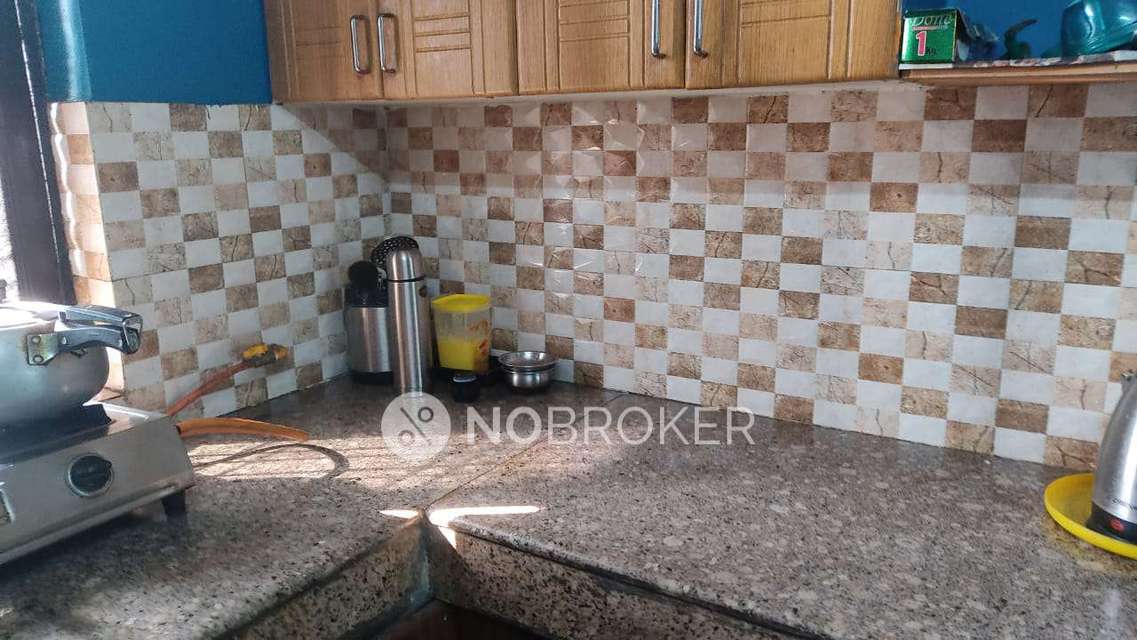 3 BHK Flat In Indraprastha Colony Extesion 2 For Sale  In Indraprastha Colony