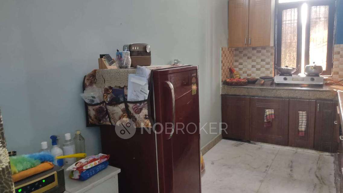 3 BHK Flat In Indraprastha Colony Extesion 2 For Sale  In Indraprastha Colony