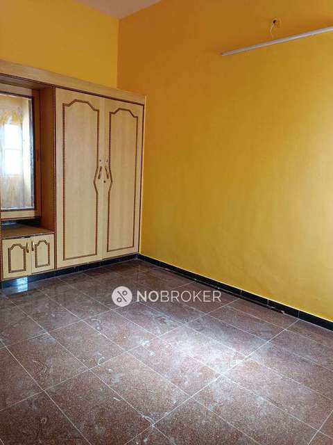 2 BHK Flat In Standalone Building  for Lease  In  Electronic City