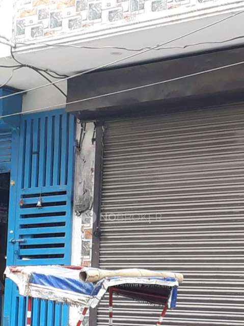 Shop in Kapas Hera, Delhi for sale 