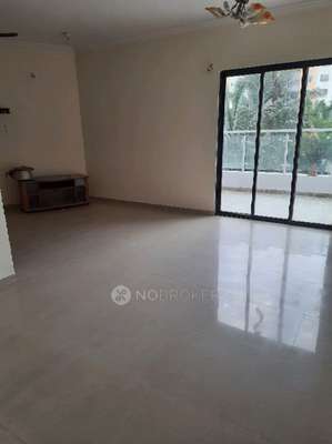 2 BHK Flat In Platinum Towers for Rent  In Platinum Towers