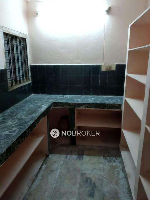 2 BHK Flat In Taraka Towers For Sale  In West Marredpally