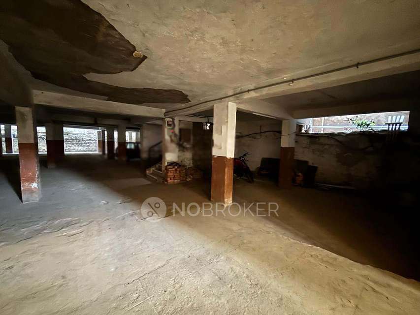 2 BHK Flat In Taraka Towers For Sale  In West Marredpally