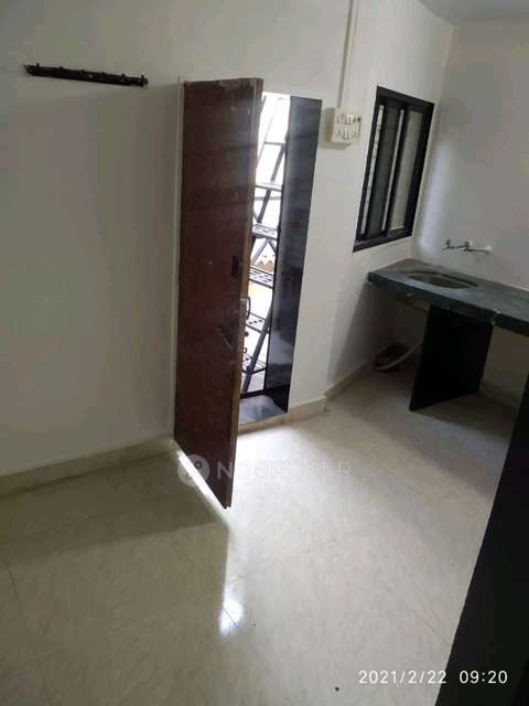 1 RK House for Rent  In Mulund Colony, Mulund West