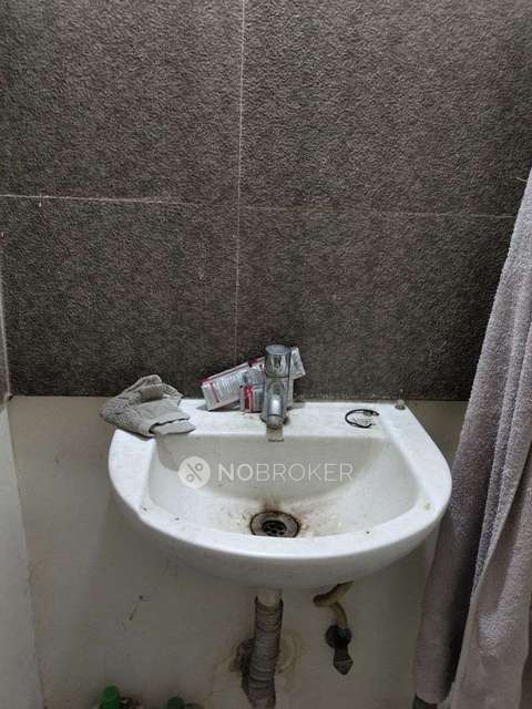 1 BHK Flat In Sharada Parijat For Sale  In Ambegaon Budruk