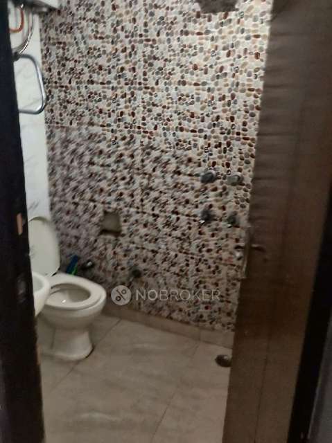 2 BHK Flat For Sale  In Ramesh Nagar