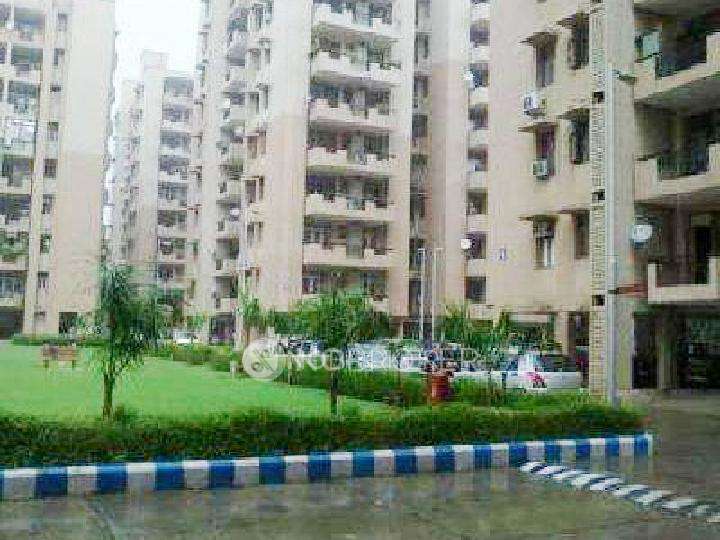 3 BHK Flat In Bancourt Apartments For Sale  In Sector 43