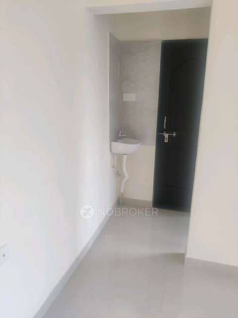 1 BHK Flat In Standalone Building    for Rent  In Uruli Devachi