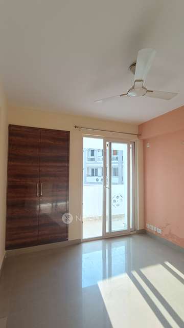 3 BHK Flat In Ramprastha City The View for Rent  In  Sector 37d