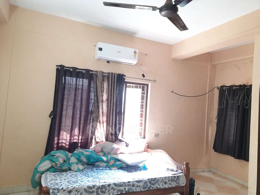 2 BHK Flat In Sri Balagi  Intraprasta  For Sale  In Kavadiguda