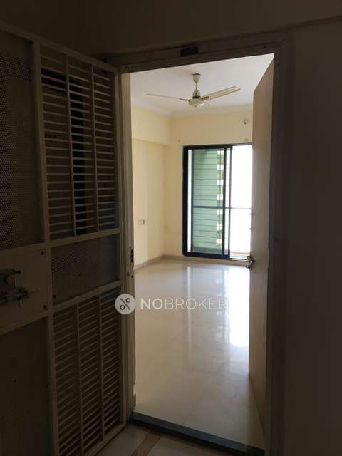 2 BHK Flat In Manomay Housing Society  For Sale  In Kharghar