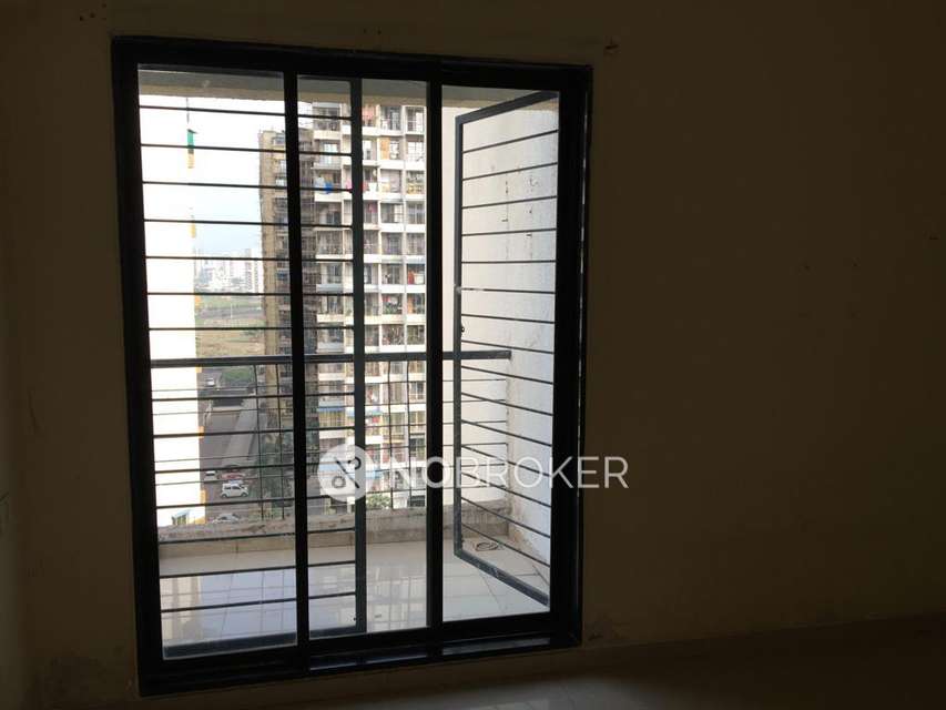 2 BHK Flat In Manomay Housing Society  For Sale  In Kharghar