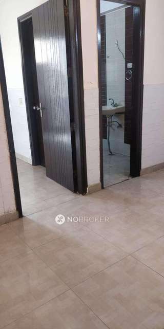 1 BHK Flat In Ganga Apprtment  For Sale  In Chattarpur Enclave