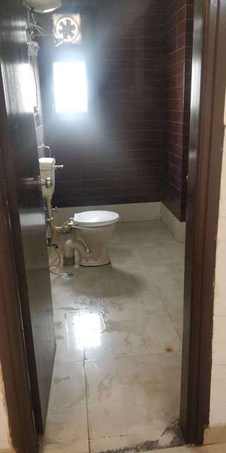1 BHK Flat In Ganga Apprtment  For Sale  In Chattarpur Enclave