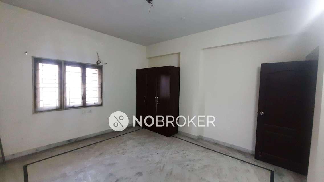 3 BHK Flat In Uma Park Side For Sale  In Banjara Hills