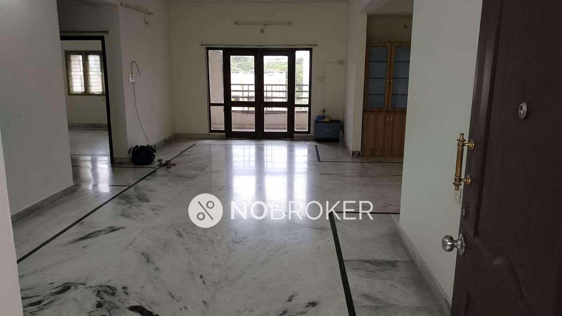 3 BHK Flat In Uma Park Side For Sale  In Banjara Hills