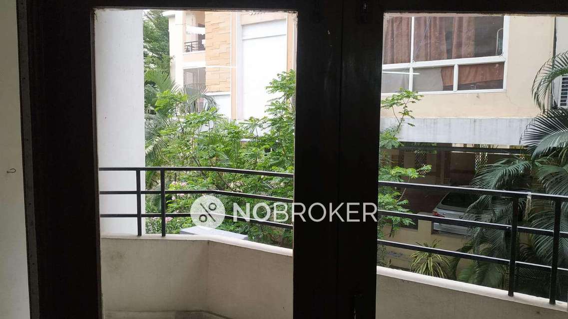 3 BHK Flat In Uma Park Side For Sale  In Banjara Hills