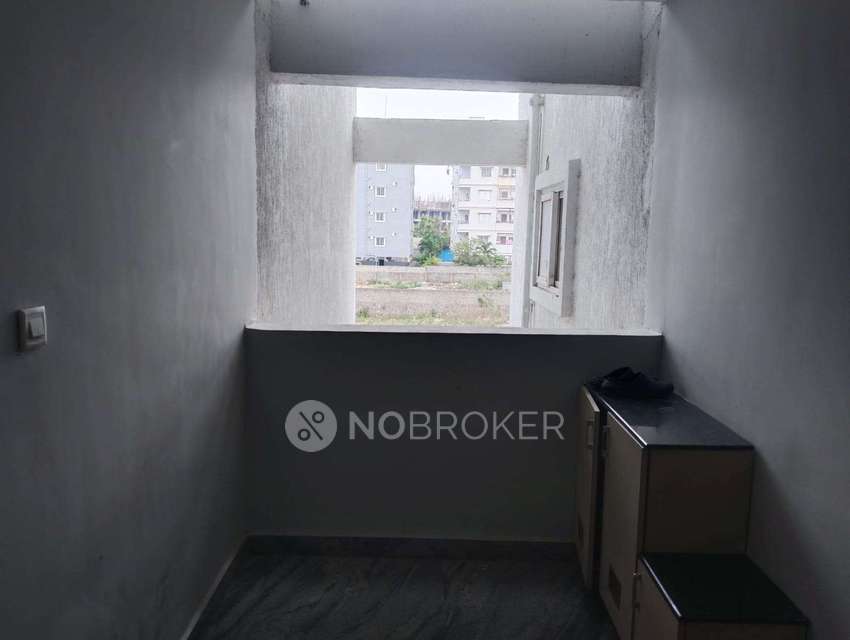 2 BHK Flat In Buildwell Acropolis For Sale  In Fathulaguda