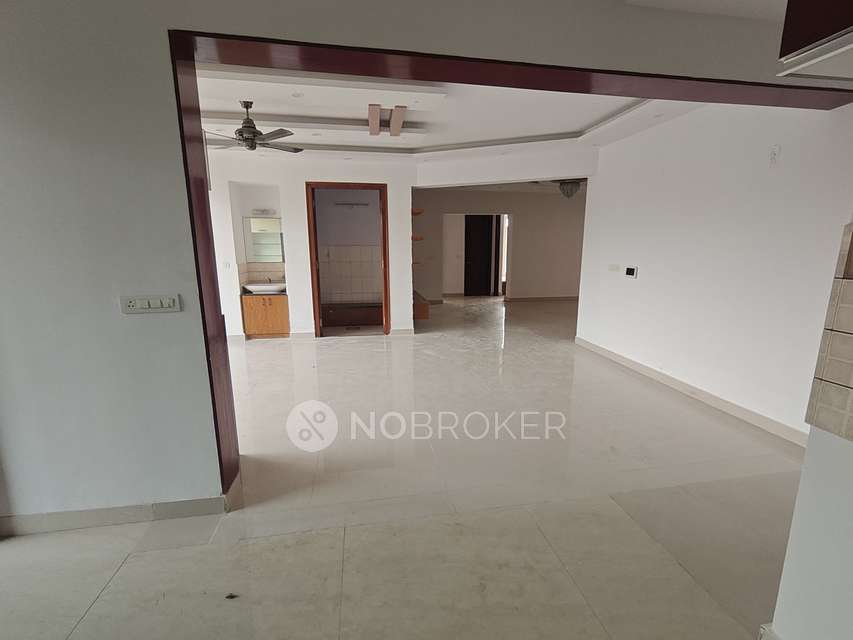 4 BHK Flat In Rudrani Aum Apartment For Sale  In Koramangala