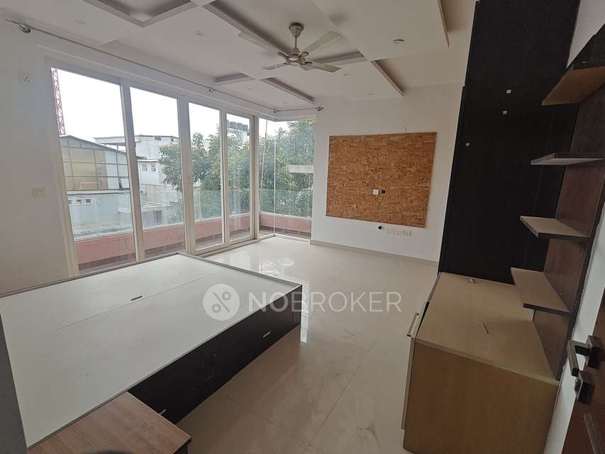 4 BHK Flat In Rudrani Aum Apartment For Sale  In Koramangala