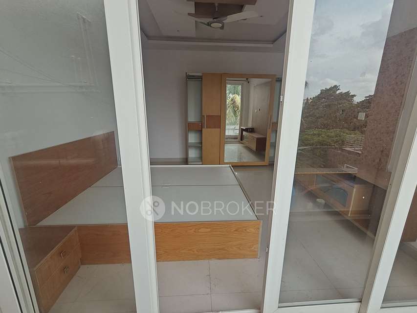 4 BHK Flat In Rudrani Aum Apartment For Sale  In Koramangala