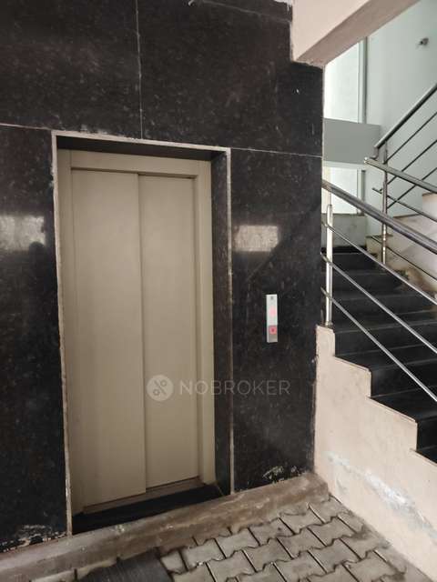 4 BHK Flat In Rudrani Aum Apartment For Sale  In Koramangala