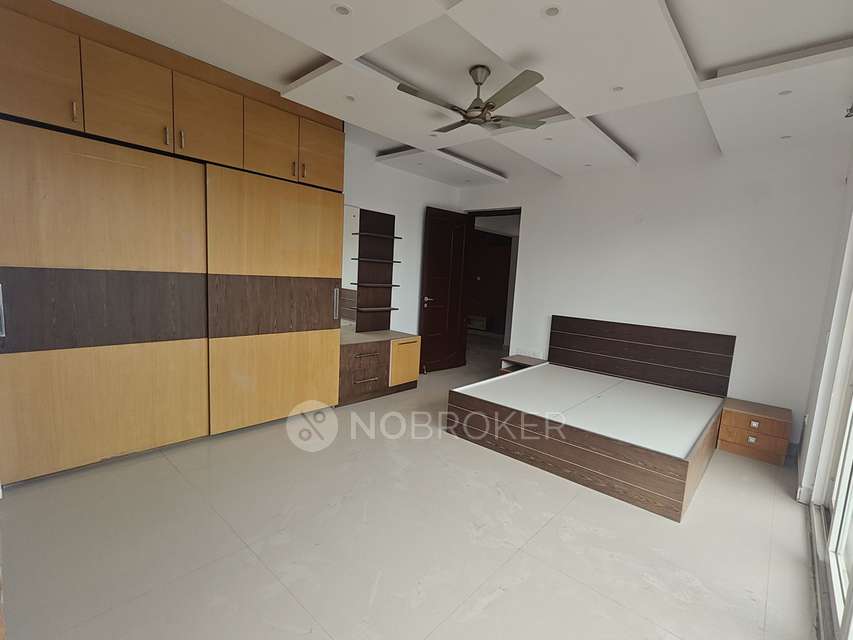 4 BHK Flat In Rudrani Aum Apartment For Sale  In Koramangala