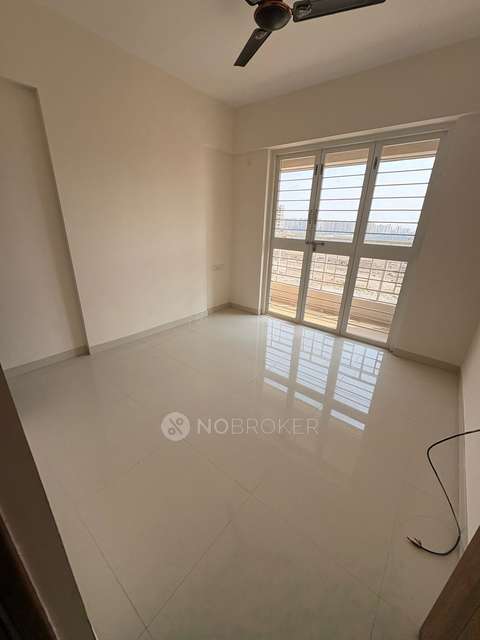 2 BHK Flat In  Parklane Life Seasons for Rent  In Dhanori