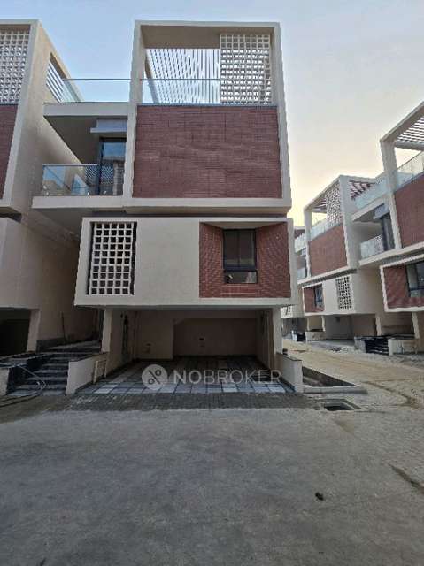 4 BHK Villa In Whitehill Pelican Square, Sarjapura For Sale  In Sarjapura