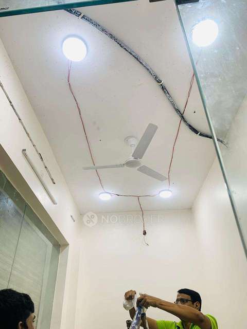 Shop in  Nawada, Delhi for Rent 