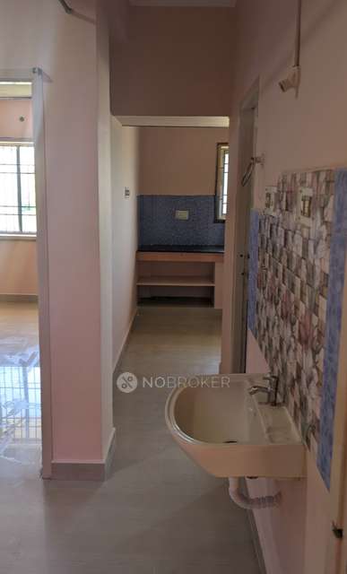 2 BHK Flat In Pranavs Sripadam For Sale  In Madhavaram