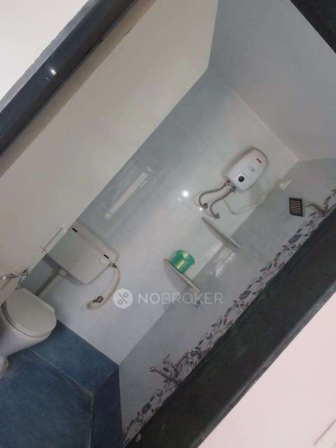 1 BHK Flat In Standalone Building  for Rent  In Hadapsar