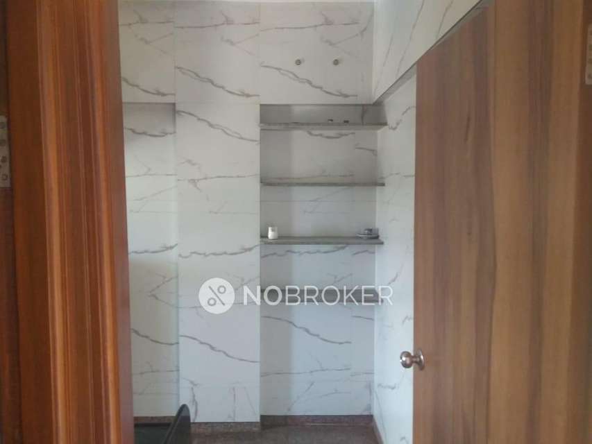 2 BHK Flat In Bhagtani Apartments For Sale  In Bandra West