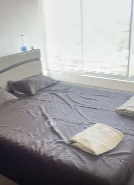 2 BHK Flat In Trident C.h.s Ghatkopar West Garden Lane Sanghani Estate For Sale  In Ghatkopar West