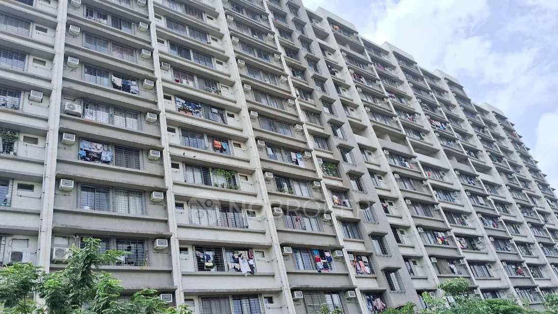 1 BHK Flat In Lodha Crown For Sale  In Balkum Majiwada