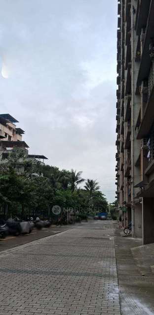 1 BHK Flat In Lodha Crown For Sale  In Balkum Majiwada
