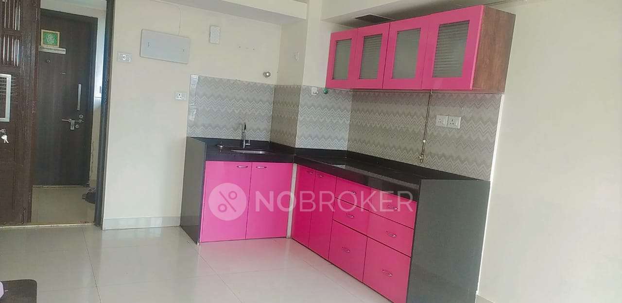 1 BHK Flat In Lodha Crown For Sale  In Balkum Majiwada