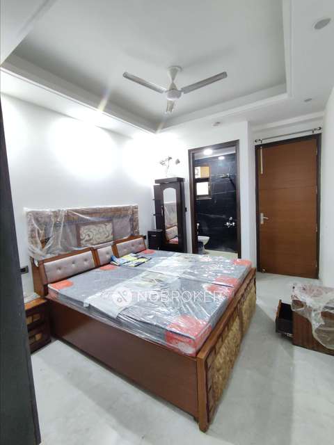2 BHK Flat In Sky High Apartment For Sale  In Chhattarpur