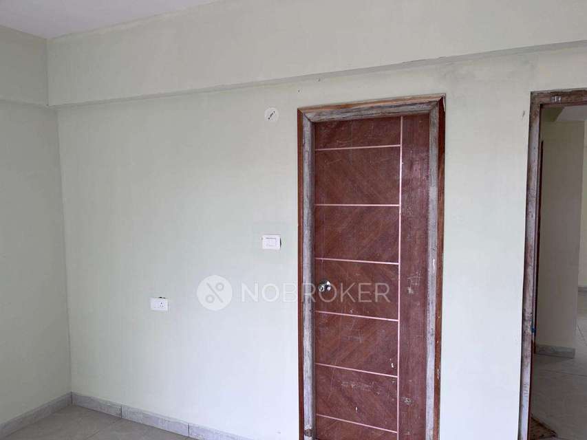 2 BHK Flat In Sri Vidhathri Vasantham For Sale  In Neeladri Nagar