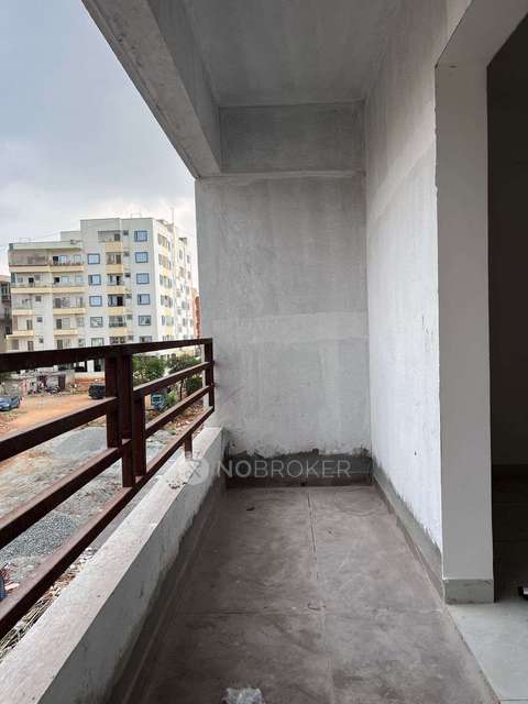 2 BHK Flat In Sri Vidhathri Vasantham For Sale  In Neeladri Nagar