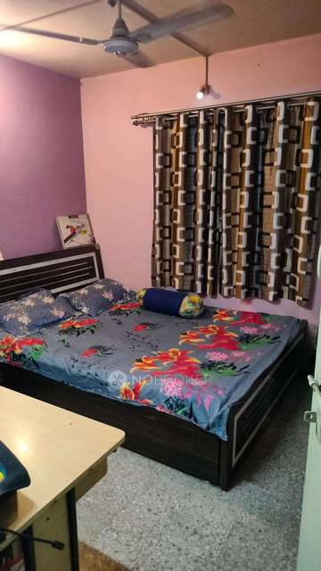 2 BHK Flat In Universal Residency for Rent  In Warje