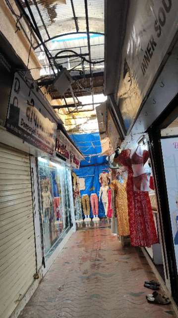 Shop in Mulund West, Mumbai for sale 